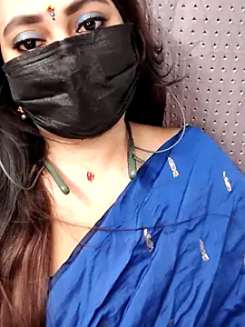 Cutie nila26 online show from September 15, 2025, 5:51 am