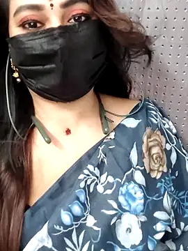 Cutie nila26 online show from September 29, 2025, 6:18 am