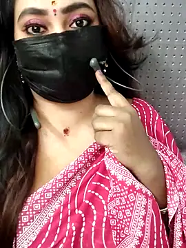 Cutie nila26 online show from October 3, 2025, 6:21 am