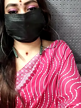 Cutie nila26 online show from November 13, 2025, 6:01 am