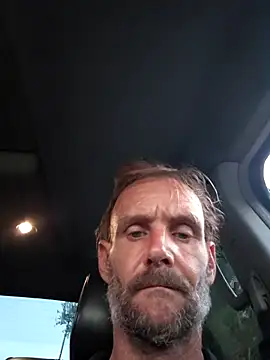 Snapshot of Hungwell1515 chatting on June 30, 2026, 12:11 am Hungwell1515 online show from June 30, 2026, 12:11 am