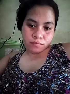 Snapshot of phoenix_1994 chatting on October 15, 2025, 6:57 am phoenix 1994 online show from October 15, 2025, 6:57 am