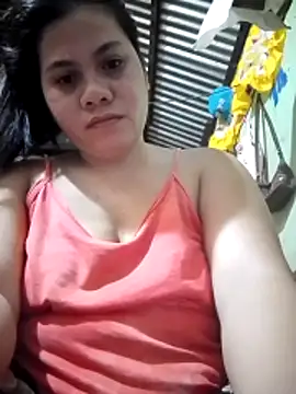 Snapshot of phoenix_1994 chatting on November 2, 2025, 7:49 pm phoenix 1994 online show from November 2, 2025, 7:49 pm