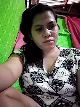 Snapshot of phoenix_1994 chatting on November 15, 2025, 5:38 am phoenix 1994 online show from November 15, 2025, 5:38 am