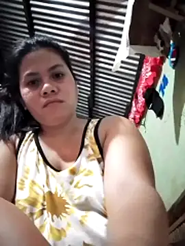 Snapshot of phoenix_1994 chatting on November 18, 2025, 9:19 pm phoenix 1994 online show from November 18, 2025, 9:19 pm