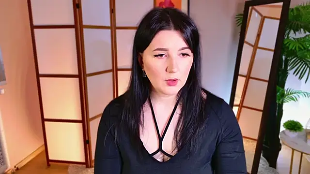 love me  tonight  online show from October 13, 2025, 6:35 am