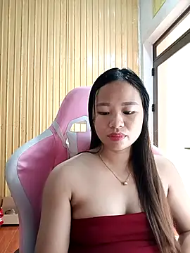 Snapshot of Na_na90 chatting on October 2, 2025, 12:28 am Na na90 online show from October 2, 2025, 12:28 am