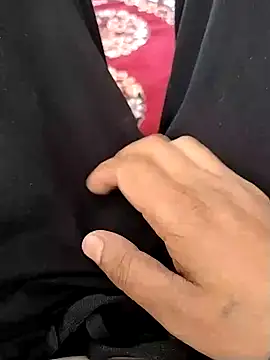 zorhotty online show from November 9, 2025, 6:01 am