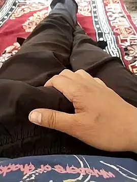 zorhotty online show from November 23, 2025, 8:25 am