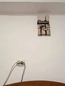 Snapshot of PopaOctavian chatting on September 30, 2025, 6:57 pm PopaOctavian online show from September 30, 2025, 6:57 pm