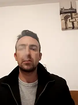 Snapshot of PopaOctavian chatting on October 16, 2025, 10:11 pm PopaOctavian online show from October 16, 2025, 10:11 pm