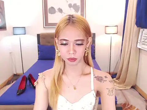 PreciousAmore online show from May 23, 2026, 10:41 am