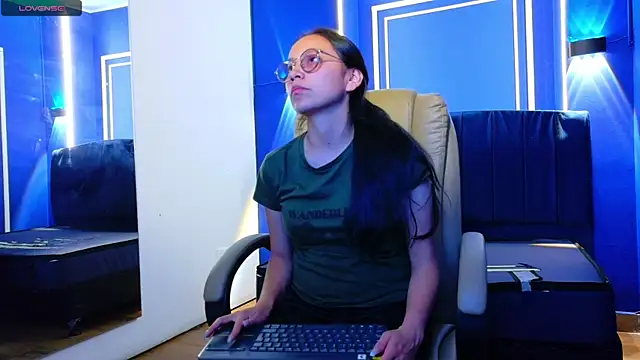 Snapshot of katalina07_1 chatting on June 23, 2026, 9:02 pm katalina07 1 online show from June 23, 2026, 9:02 pm