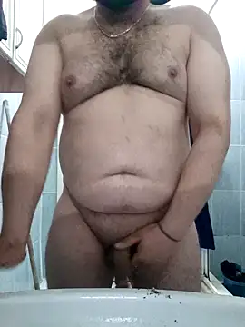 Snapshot of Puzzlingagent97 chatting on April 2, 2026, 11:35 pm Puzzlingagent97 online show from April 2, 2026, 11:35 pm