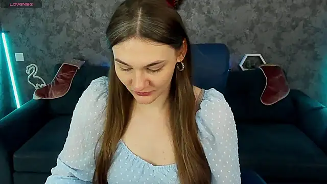 DiamondGoldie online show from January 9, 2026, 1:58 pm