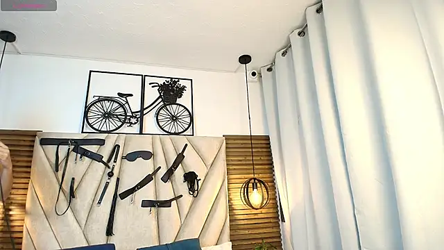 Cinthiabaker online show from November 5, 2025, 11:43 am