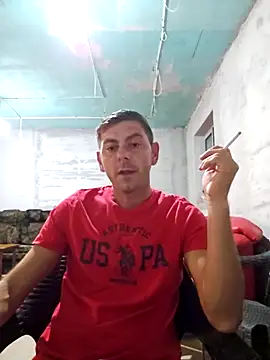 Snapshot of Alex-andru88 chatting on September 15, 2025, 6:41 pm Alex-andru88 online show from September 15, 2025, 6:41 pm