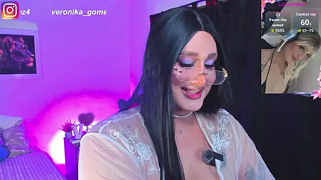 Sweetveronik 44 online show from March 12, 2026, 12:17 am