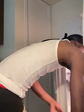 Snapshot of Dolla-Billlz chatting on October 16, 2025, 1:34 pm Dolla-Billlz online show from October 16, 2025, 1:34 pm