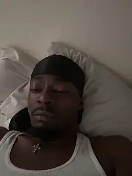 Snapshot of Dolla-Billlz chatting on October 18, 2025, 5:46 pm Dolla-Billlz online show from October 18, 2025, 5:46 pm