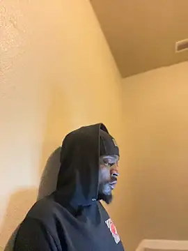 Snapshot of Dolla-Billlz chatting on February 13, 2026, 5:09 pm Dolla-Billlz online show from February 13, 2026, 5:09 pm