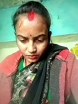 Snapshot of Hot_chinkiji chatting on December 3, 2025, 5:37 am Hot chinkiji online show from December 3, 2025, 5:37 am