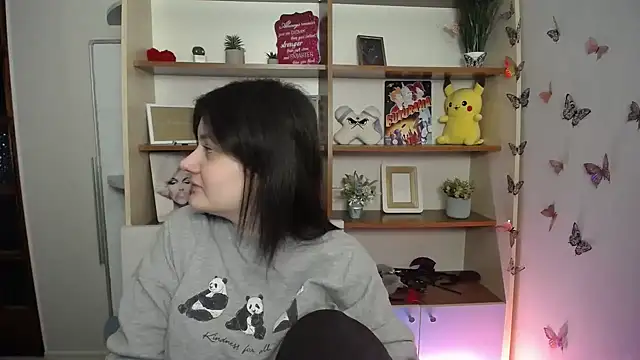 Snapshot of Katrin_kiss_ chatting on April 21, 2026, 12:22 pm Katrin kiss online show from April 21, 2026, 12:22 pm