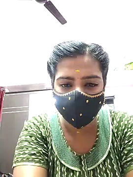 Tamil-Meenu12 online show from October 28, 2025, 7:56 am