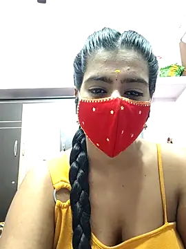 Tamil-Meenu12 online show from December 17, 2025, 7:58 am