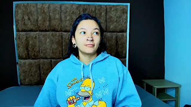 Kitty ravee online show from October 6, 2025, 1:03 am