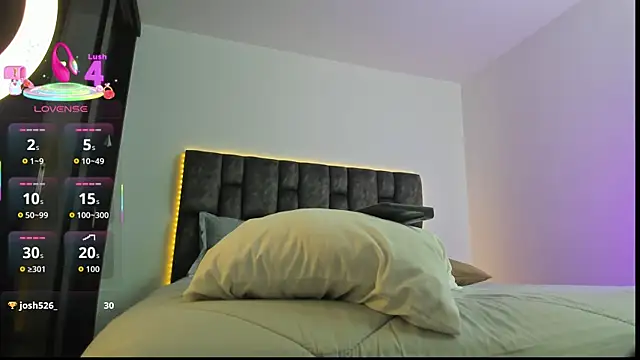 arianna 000 online show from November 11, 2025, 1:22 pm