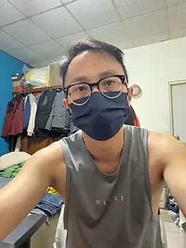 Snapshot of Rmangotw chatting on March 2, 2026, 3:52 pm Rmangotw online show from March 2, 2026, 3:52 pm