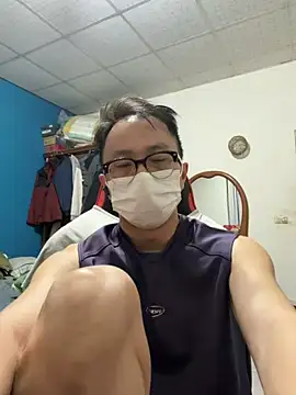 Snapshot of Rmangotw chatting on March 8, 2026, 12:53 pm Rmangotw online show from March 8, 2026, 12:53 pm