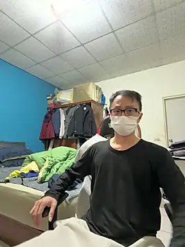 Snapshot of Rmangotw chatting on March 10, 2026, 2:44 pm Rmangotw online show from March 10, 2026, 2:44 pm