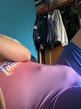 Snapshot of Rmangotw chatting on April 3, 2026, 6:00 am Rmangotw online show from April 3, 2026, 6:00 am