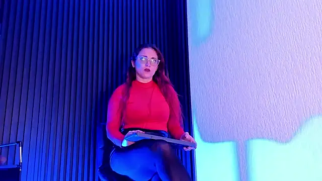 MissKathyfox online show from November 11, 2025, 4:40 pm