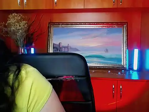 LadyAlice  online show from February 18, 2026, 7:04 am