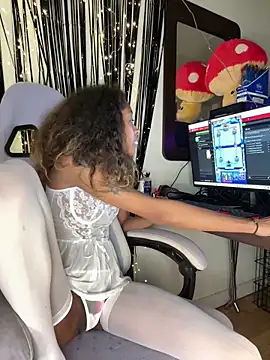 rubywithpearls online show from November 5, 2025, 12:54 am