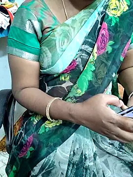 Snapshot of lolida69thamil chatting on September 28, 2025, 5:57 am lolida69thamil online show from September 28, 2025, 5:57 am