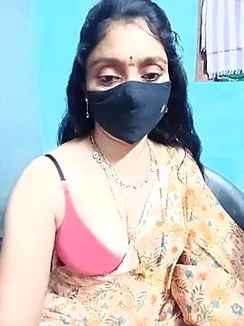 hotsana79 online show from December 4, 2025, 7:33 pm