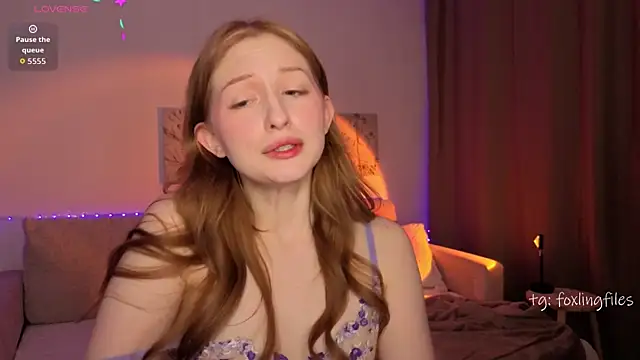 Snapshot of Betty_Twinkle chatting on November 22, 2025, 10:53 pm Betty Twinkle online show from November 22, 2025, 10:53 pm