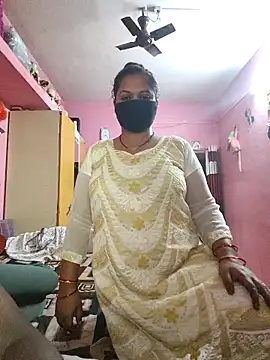 biggbobbsgirl online show from April 2, 2026, 2:53 am