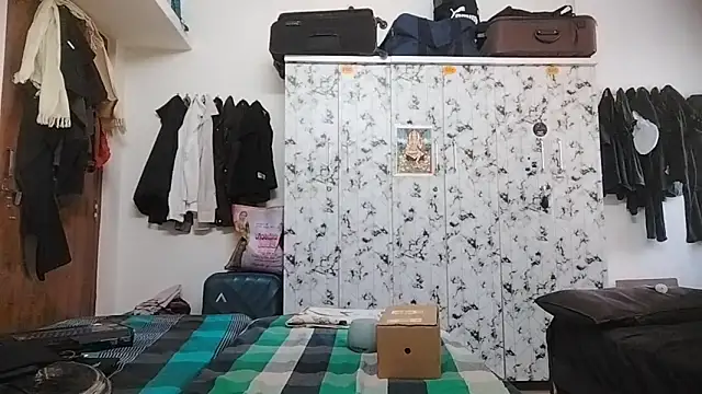 Rahulisagoodguy online show from December 21, 2025, 10:33 am