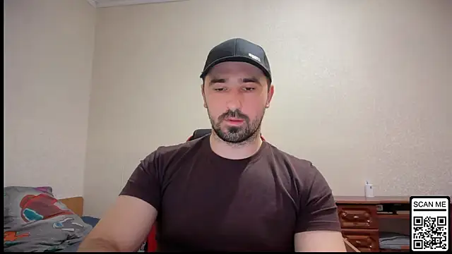 Snapshot of Hard_to_Obey chatting on March 18, 2026, 6:44 pm Hard to Obey online show from March 18, 2026, 6:44 pm