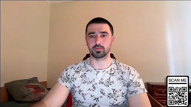 Snapshot of Hard_to_Obey chatting on April 5, 2026, 12:46 pm Hard to Obey online show from April 5, 2026, 12:46 pm