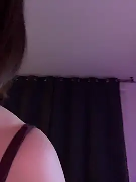 chloedlm5 online show from February 24, 2026, 10:08 pm