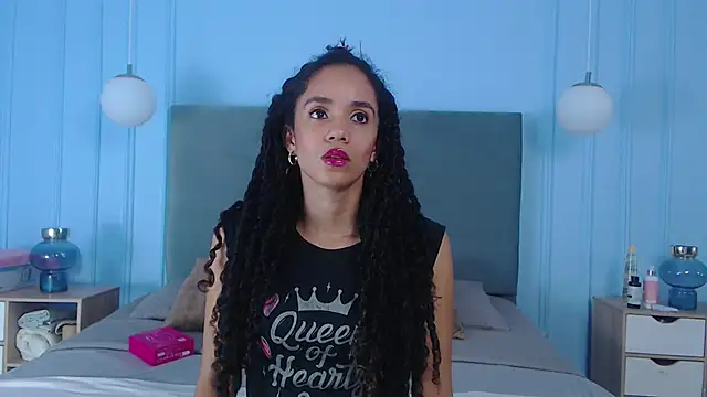 Snapshot of TerryGreenwood chatting on October 31, 2025, 1:01 pm TerryGreenwood online show from October 31, 2025, 1:01 pm