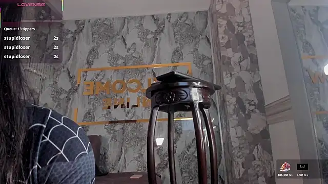 Kirby Carrington online show from November 17, 2025, 1:17 pm