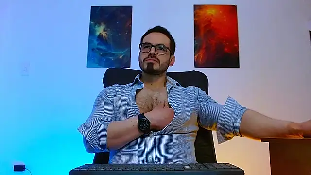 Axel Lover online show from October 29, 2025, 11:28 pm