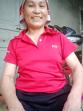phlin1 online show from May 23, 2026, 7:02 am